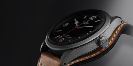 best field watch - Luxe Digital