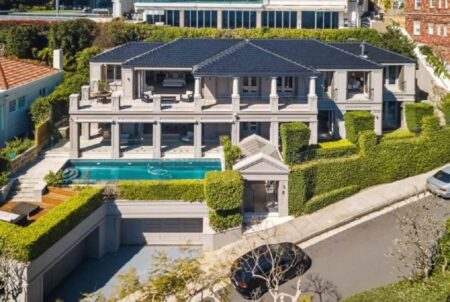 Le magnat du centre commercial Dai Yongge vend le manoir de Rose Bay pour 25 millions de dollars