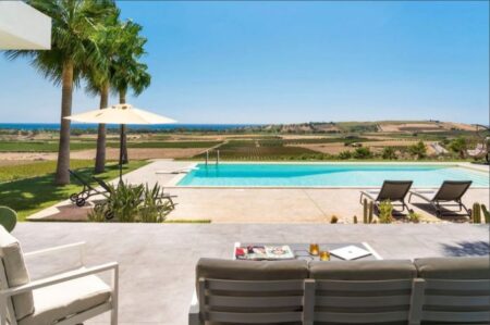 Découvrez ces 5 incroyables villas de luxe avec piscine en Sicile ensoleillée Découvrez ces 5 incroyables villas de luxe avec piscine en Sicile ensoleillée
