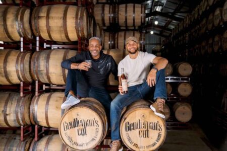 Stephen Curry entre dans le jeu des esprits avec Gentleman's Cut Bourbon