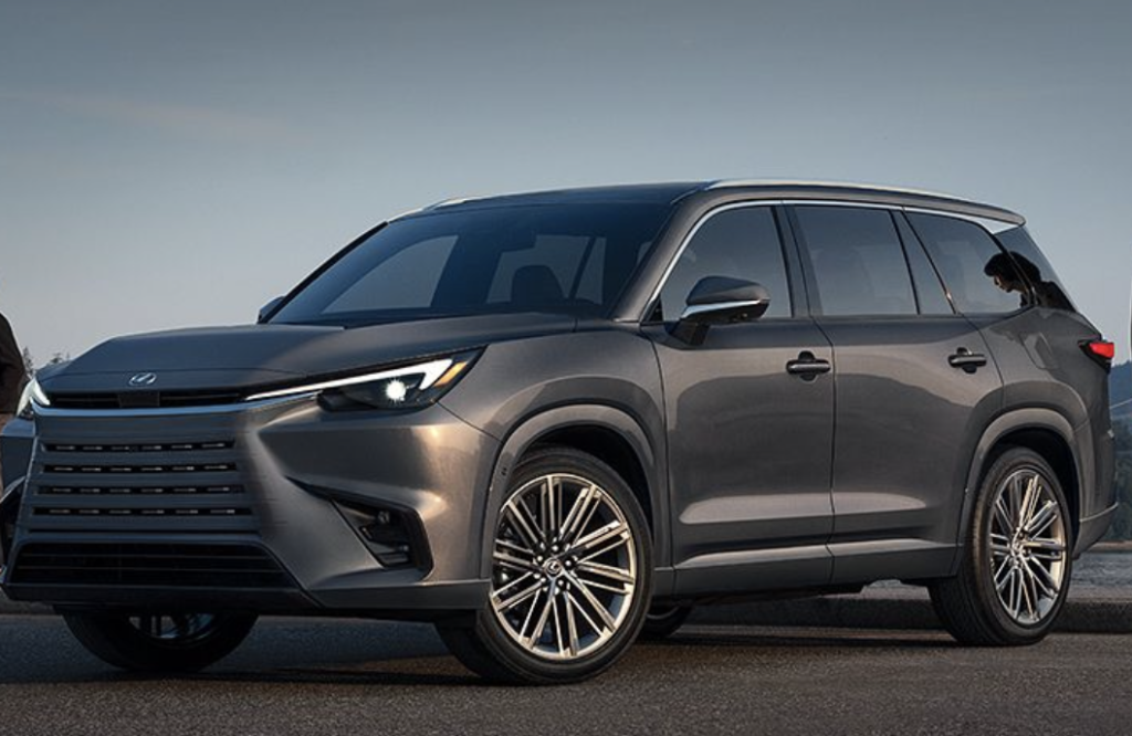 Voyage de luxe sur route et autoroute avec la Lexus TX 350