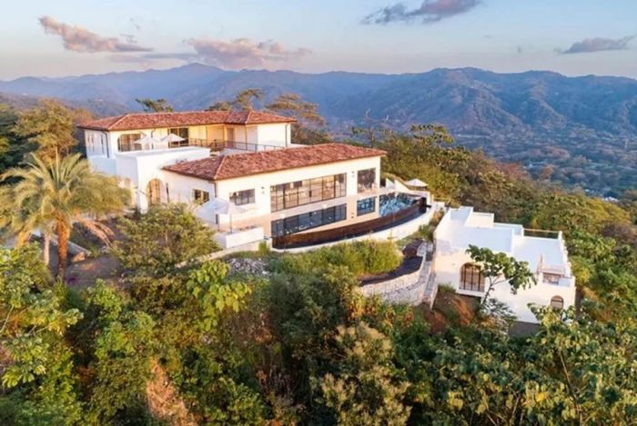 Le Shuniya Manse de 4 millions de dollars dans la péninsule de Nicoya s'apprête à frapper le marteau Le Shuniya Manse de 4 millions de dollars dans la péninsule de Nicoya s'apprête à frapper le marteau