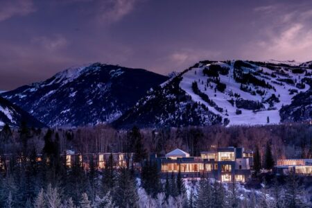 Au-delà des pistes : Aspen Meadows, une escapade Bauhaus Au-delà des pistes : Aspen Meadows, une escapade Bauhaus