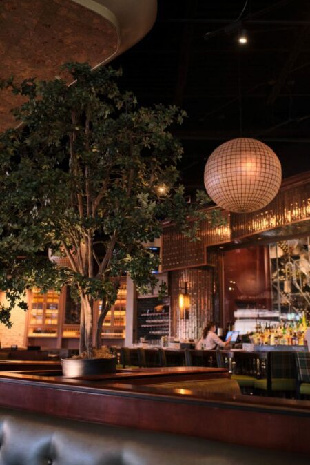 Mimosas sans fond et Bloody Mary coulent librement au brunch du week-end du City Cellar Wine Bar & Grill Mimosas sans fond et Bloody Mary coulent librement au brunch du week-end du City Cellar Wine Bar & Grill