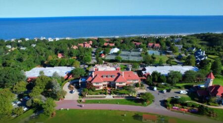 Ce luxueux complexe de Cape Cod est le meilleur endroit pour planifier une escapade d'automne