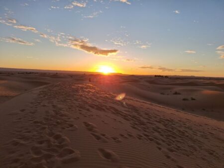Découvrez les joyaux cachés: aventures hors des pattes-batts au Maroc