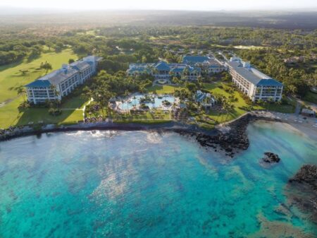 Fairmont Orchid mélange la gestion du luxe et de l'environnement