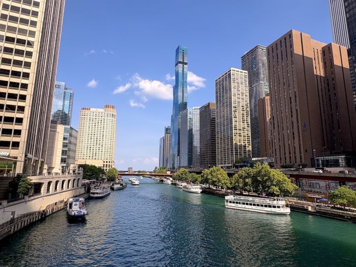 Chicago Chic commence par un séjour à l'hôtel Nobu Chicago