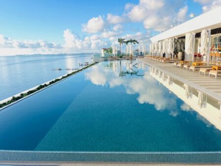 L'hôtel Mousai Cancun est une escapade réservée aux adultes