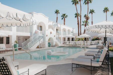 Casa Palma Hotel & Bungalows : une nouvelle ère de glamour à Palm Springs