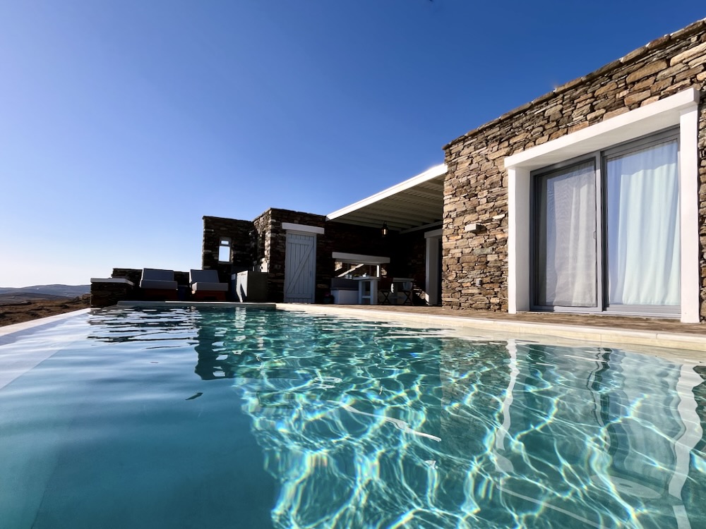 Villa Leonora, élégante retraite de l'île grecque sur Tinos