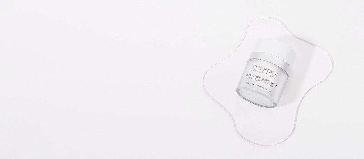 Qu’est-ce qui rend Calecim Professional différent des sérums anti-âge traditionnels ?