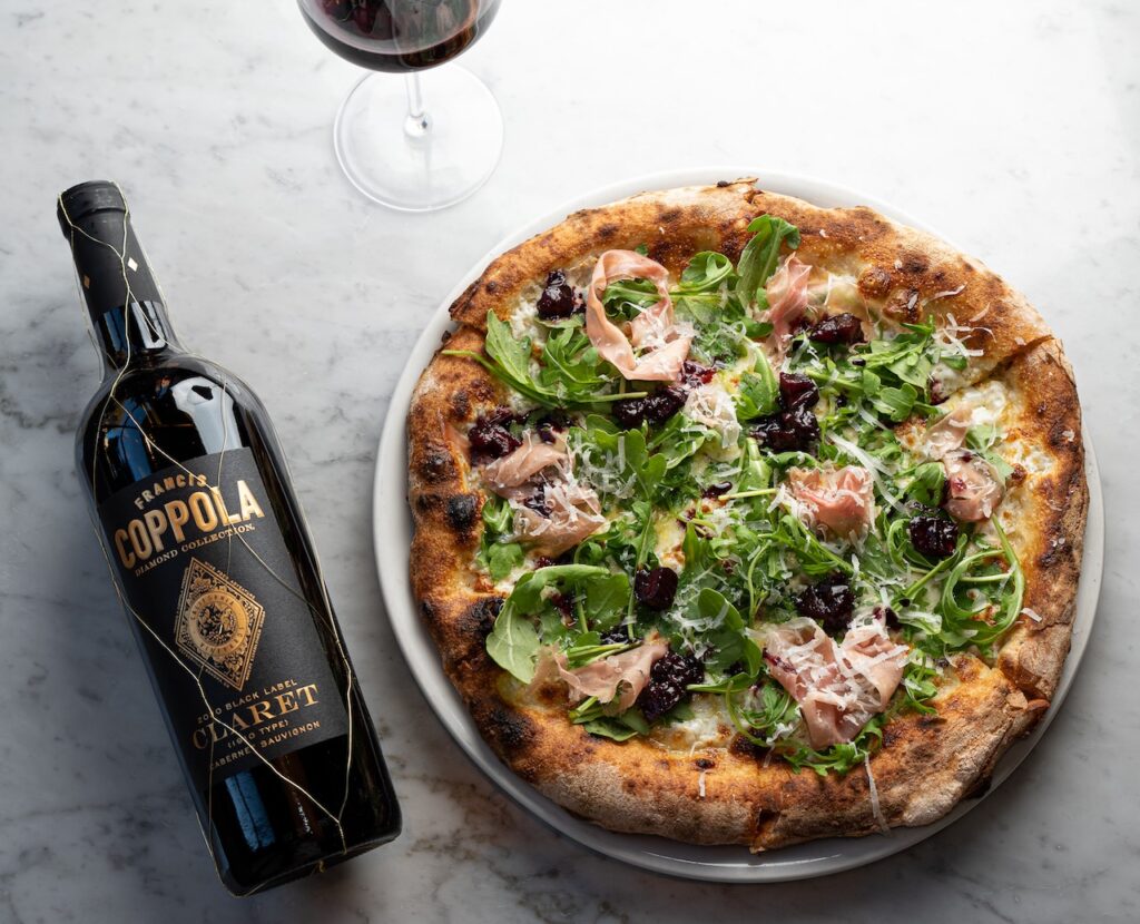Le concours « Perfect Your Pizza » de Francis Ford Coppola Winery revient avec une cagnotte de 25 000 $
