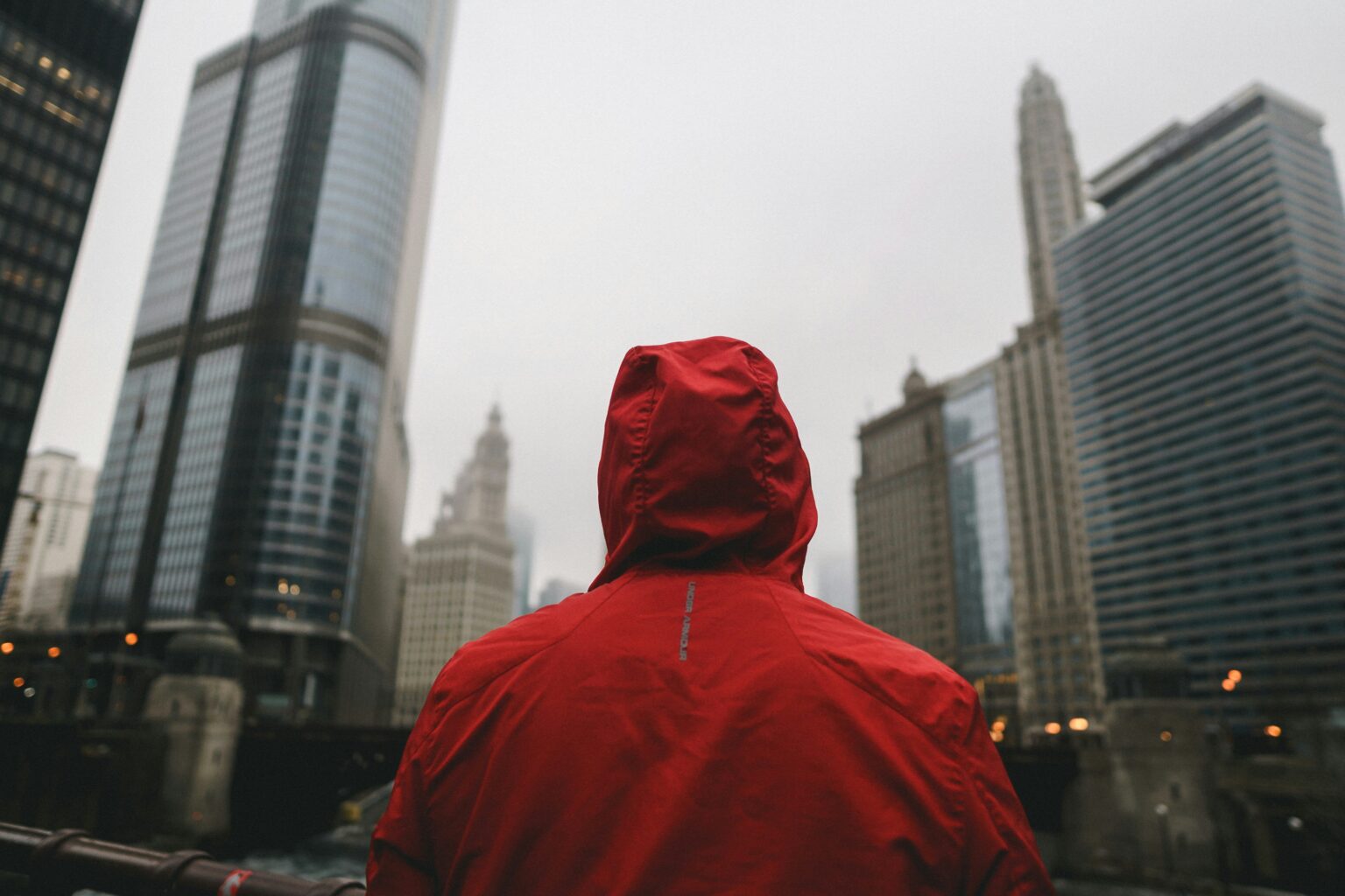 L'athleisure représente déjà 16,6 milliards en France : le confort guide les nouvelles tendances urbaines